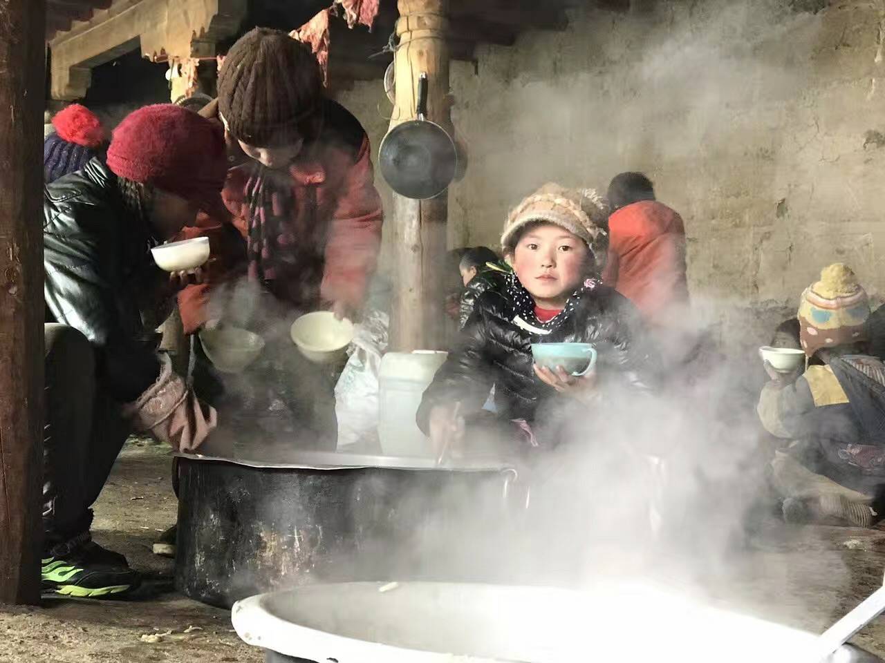 星空官网平台-星空(中国)一站式服务平台公益回顾丨家国同欢月同圆 温暖满载甘孜州(图10) 星空官网平台-星空(中国)一站式服务平台公益回顾丨家国同欢月同圆 温暖满载甘孜州(图10)